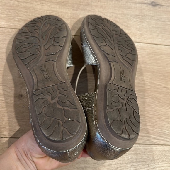 Earth Aloha washed gold sandal gladiator style leather 9B - Picture 6 of 8